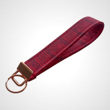 Load image into Gallery viewer, Cranberry Cable Wristlet