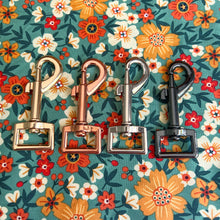 Load image into Gallery viewer, Botanic Bloom Leash