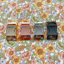 Load image into Gallery viewer, Dahlia Bloom Collar