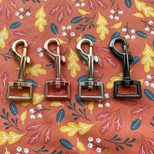 Load image into Gallery viewer, Autumn Leaves Leash