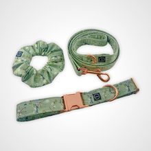 Load image into Gallery viewer, Morning Daisy Scrunchie