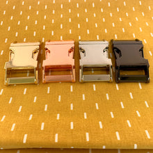 Load image into Gallery viewer, Sun Shower Collar