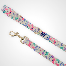 Load image into Gallery viewer, Butterfly Bloom Leash