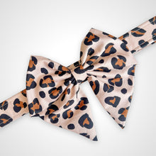 Load image into Gallery viewer, Blush Leopard Sailors Bow