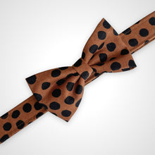 Load image into Gallery viewer, Cocoa Dot Bow Tie