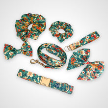 Load image into Gallery viewer, Botanic Bloom Collar