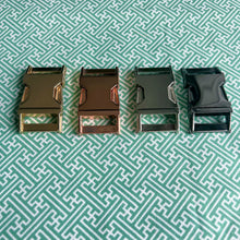 Load image into Gallery viewer, Hedge Maze Collar
