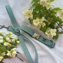 Load image into Gallery viewer, Ocean Waves Collar
