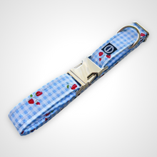 Load image into Gallery viewer, Berry Picnic Collar
