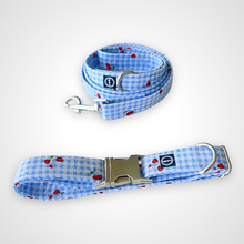 Load image into Gallery viewer, Berry Picnic Leash

