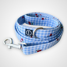 Load image into Gallery viewer, Berry Picnic Leash
