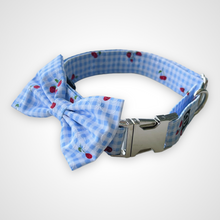 Load image into Gallery viewer, Berry Picnic Bow Tie

