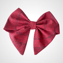 Load image into Gallery viewer, Cranberry Cable Sailors Bow

