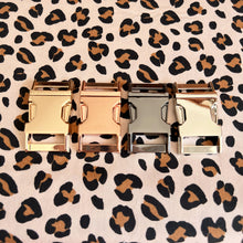 Load image into Gallery viewer, Blush Leopard Collar
