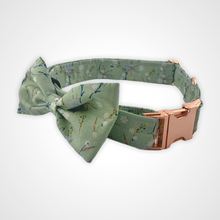 Load image into Gallery viewer, Morning Daisy Bow Tie
