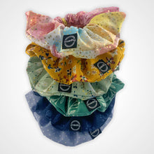 Load image into Gallery viewer, Morning Daisy Scrunchie
