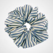 Load image into Gallery viewer, Spring Stripe Scrunchie

