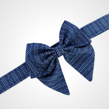 Load image into Gallery viewer, Cool Breeze Sailors Bow
