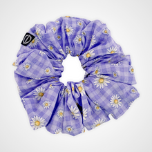 Load image into Gallery viewer, Gingham Daisy Scrunchie
