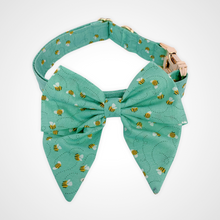 Load image into Gallery viewer, Busy Bee Sailors Bow
