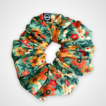 Load image into Gallery viewer, Botanic Bloom Scrunchie
