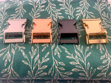 Load image into Gallery viewer, Forest Leaves Collar
